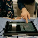 Matronas chilenas desarrollan simuladores inteligentes para la formaci贸n cl铆nica ,Unsplash