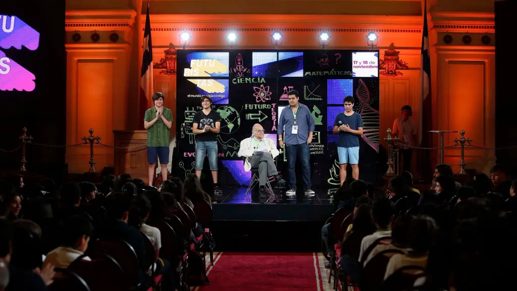 15110330 999945706794219 2189953584982548984 o ,EntrepreNerd