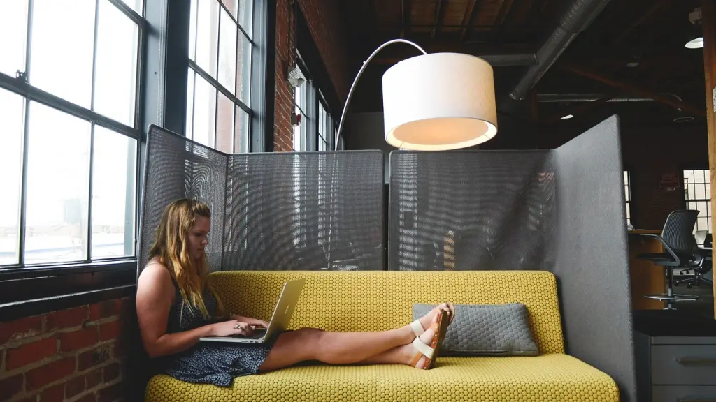 entrepreneur 593360 1280 ,EntrepreNerd