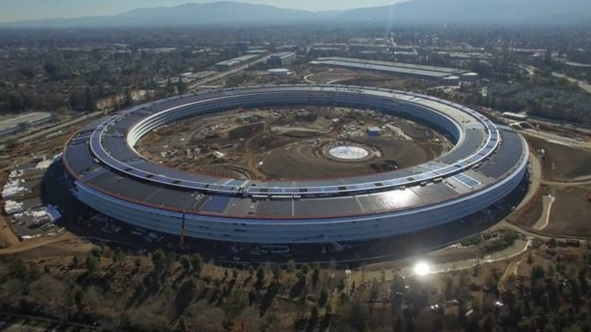 20299 21843 19956 21110 dronecampus2jan3000001 l l e1487947317524, EntrepreNerd