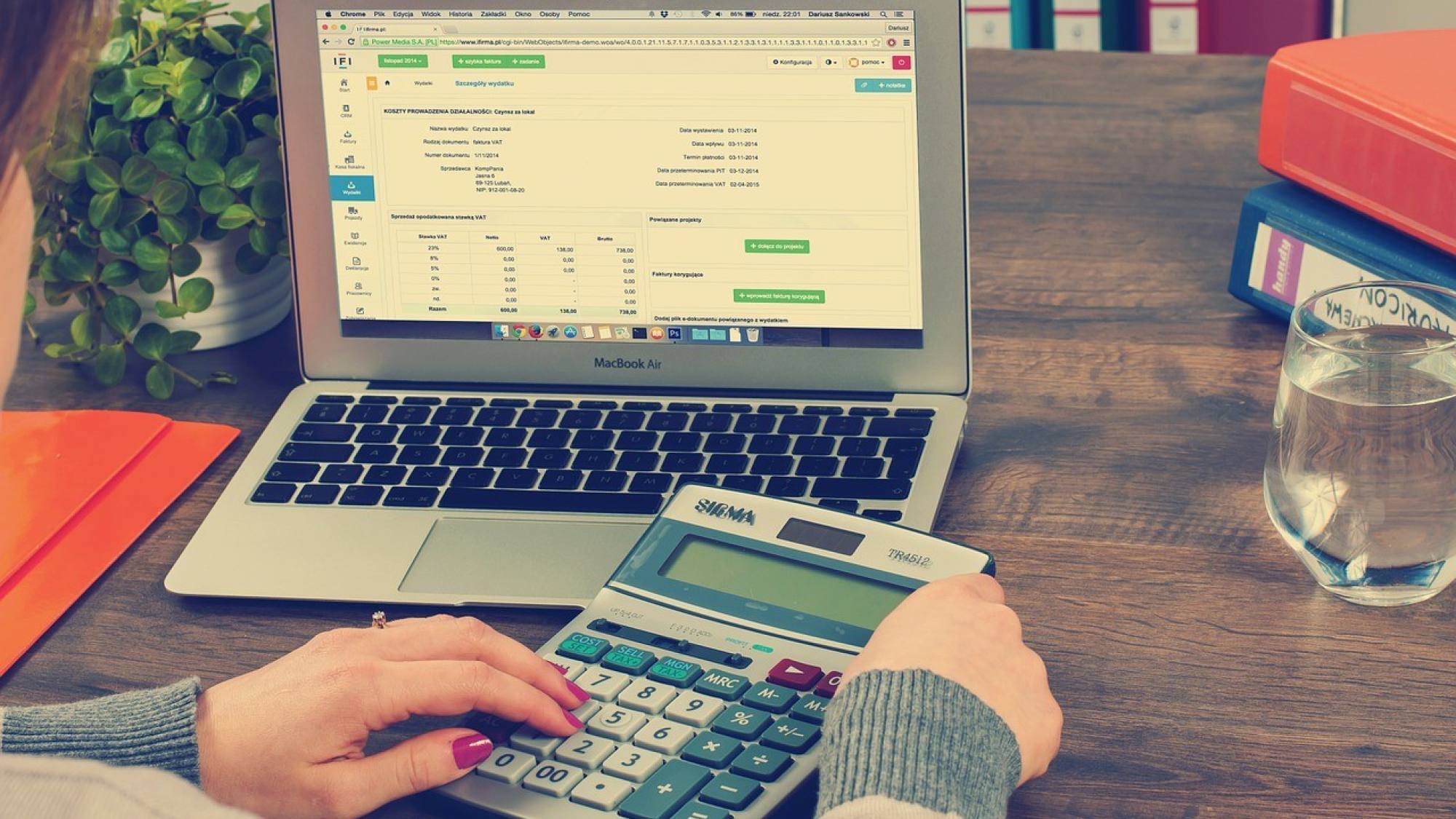 bookkeeping 615384 1280, EntrepreNerd