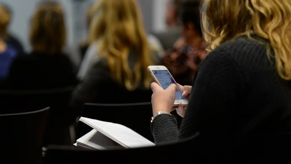 girl 2954368 1920 ,EntrepreNerd