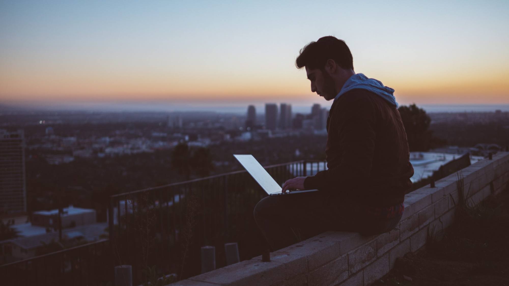 avi richards 183715 , Unsplash