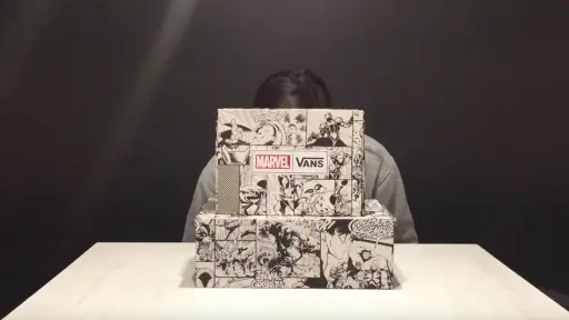 Zapatillas de Deadpool y Capitan Marvel Abrimos la caja de MarvelxVans