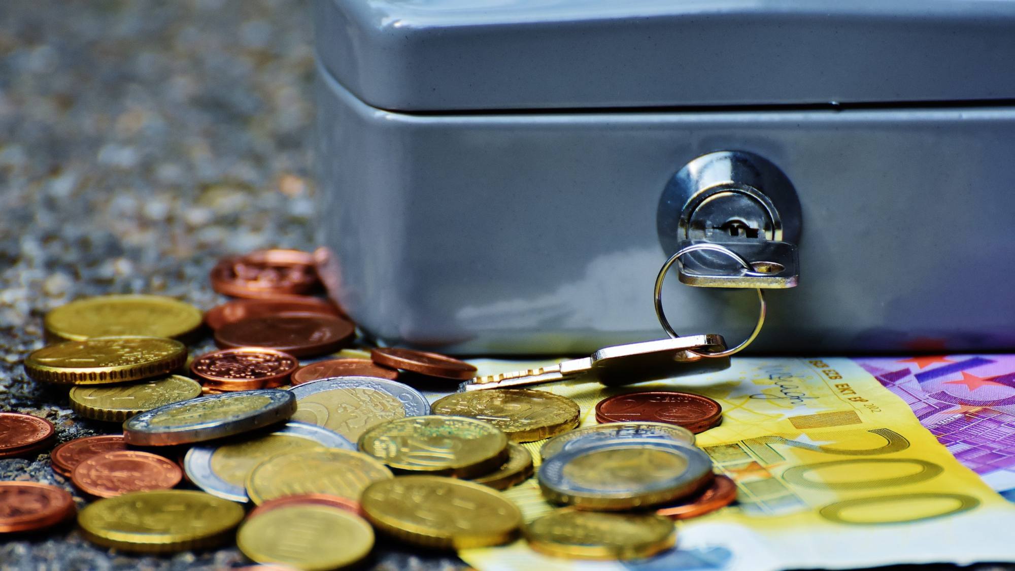 bank banknotes cash 210705, EntrepreNerd