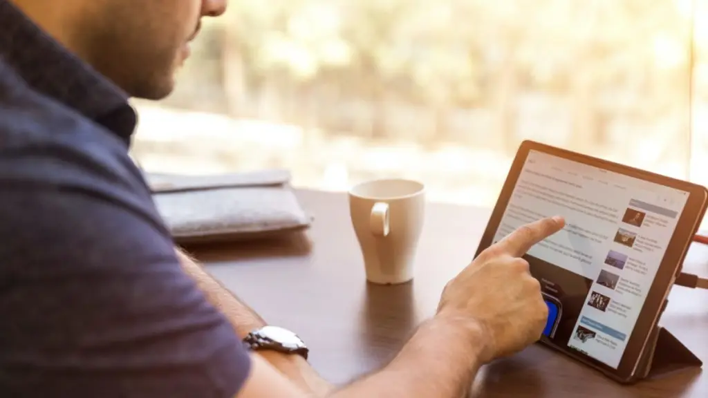 linkedin sales solutions UK1N66KUkMk  e1617283215820 ,Unsplash