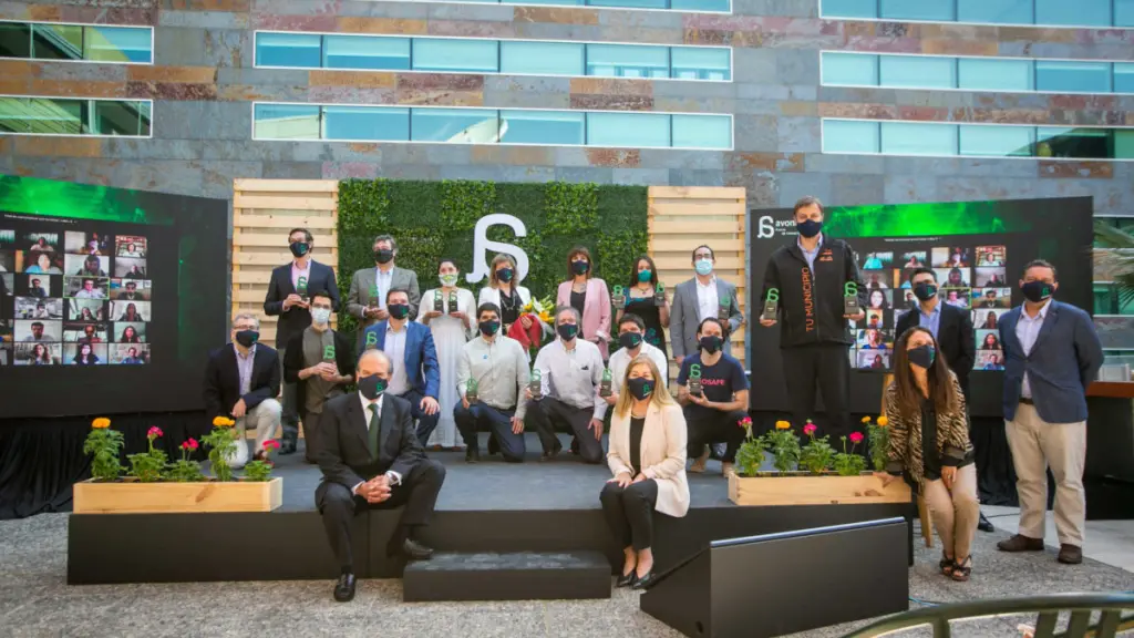 Avonni e1618799177704 ,EntrepreNerd