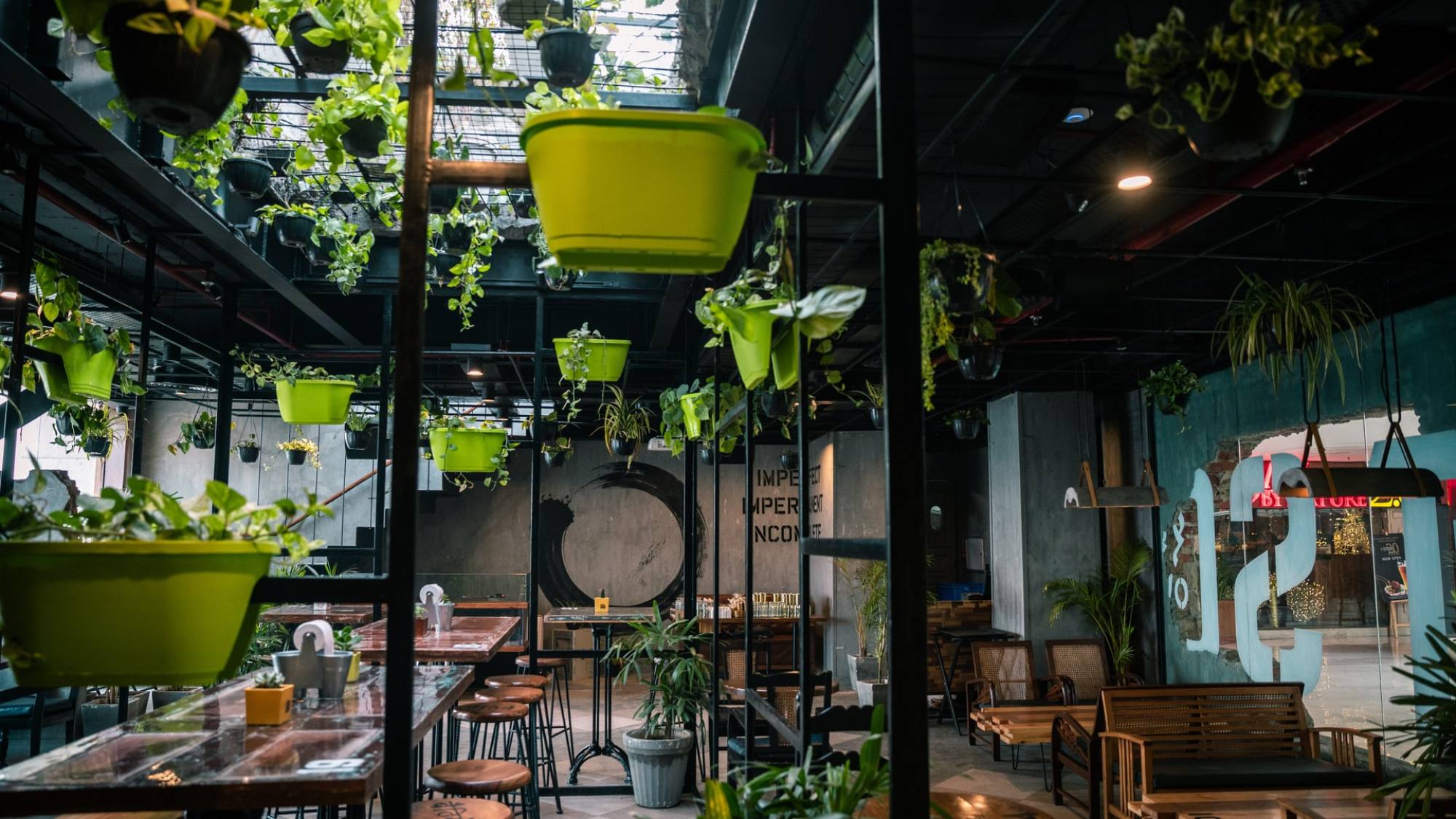 myhq workspaces CrYa1JW4kSc , Unsplash