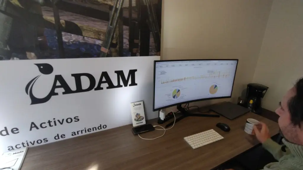 PHOTO 2021 09 15 10 29 15 2 ,EntrepreNerd