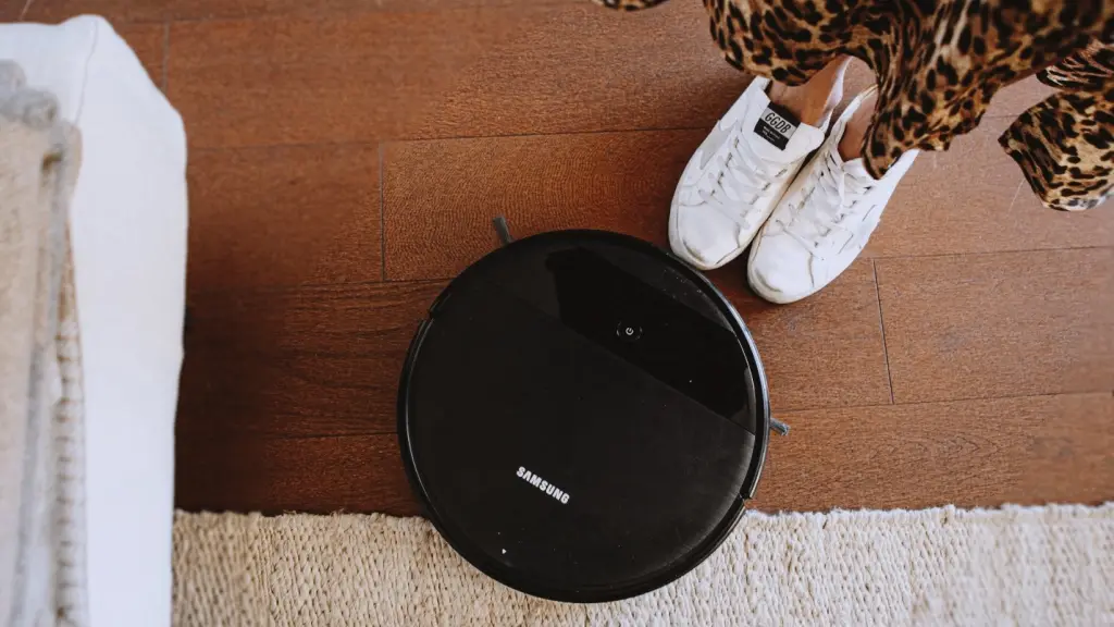 Powerbot Samsung Lifestyle Image ,EntrepreNerd