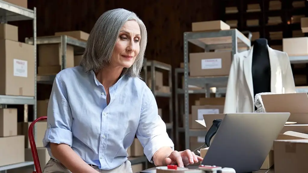 F6E0BB5D 7240 4891 B650 E0F06CBF9737 ,EntrepreNerd