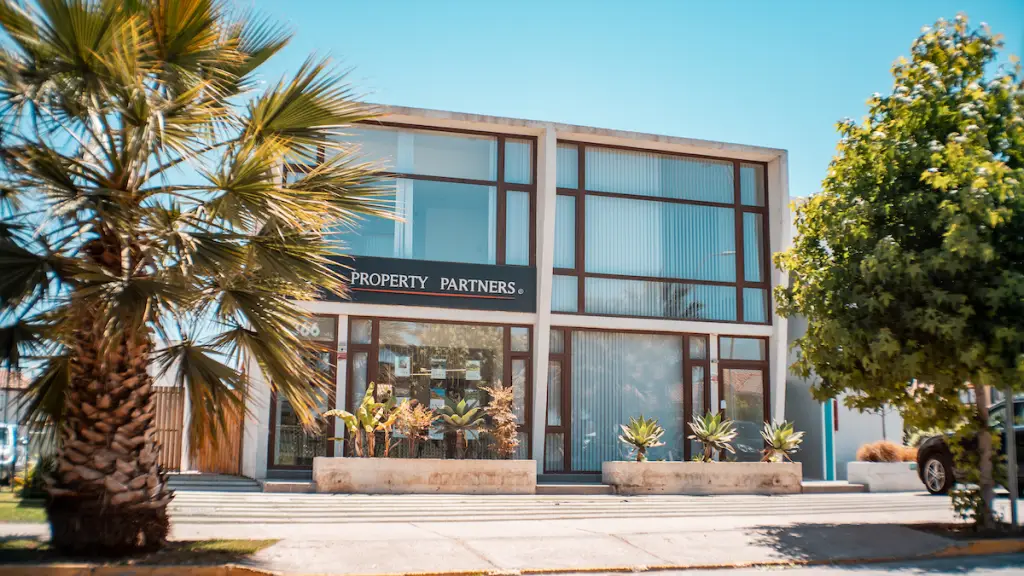 La Serena Fachada 1 1 1 ,EntrepreNerd