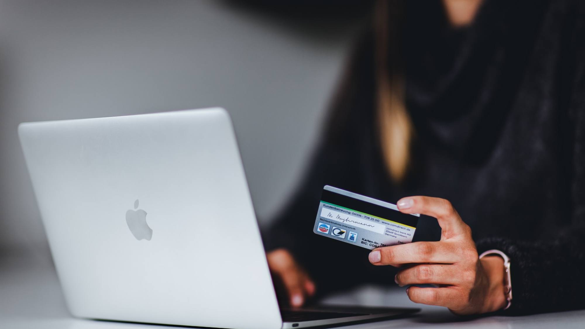 pickawood gf8e6XvG 3E , Unsplash