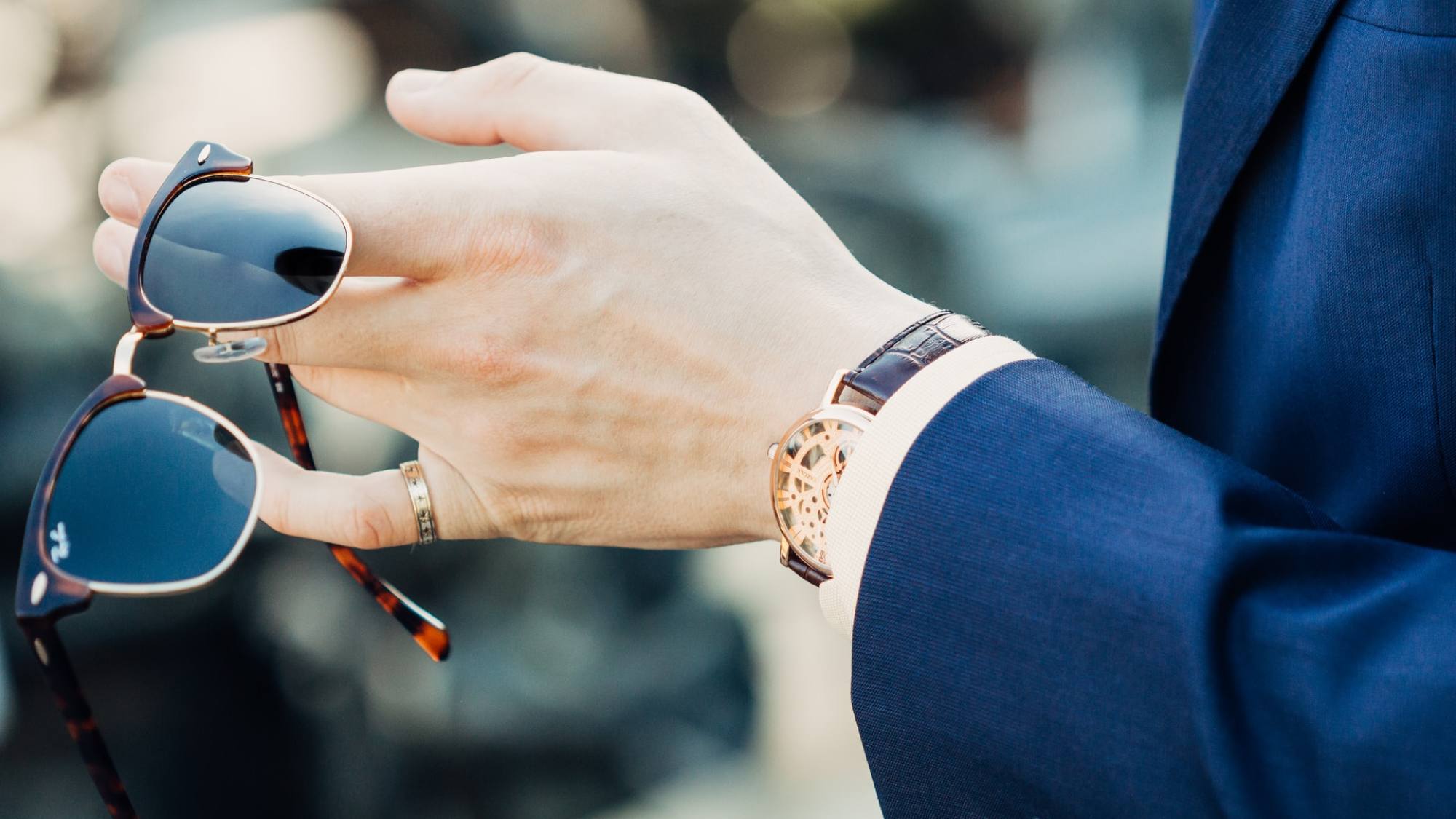 joshua reddekopp f7xoQpzl Mo , Unsplash