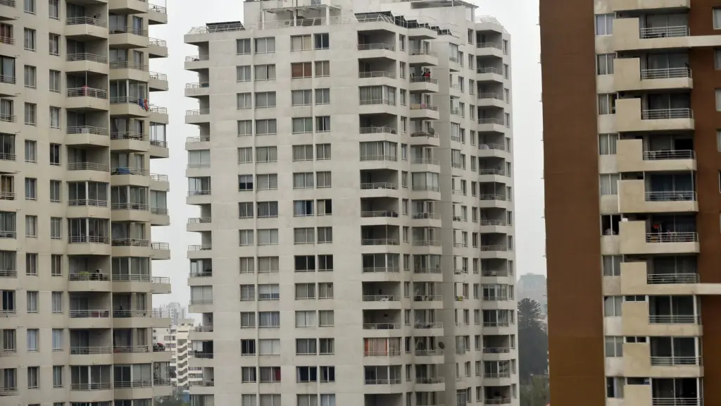 Edificios y Condominios ,EntrepreNerd