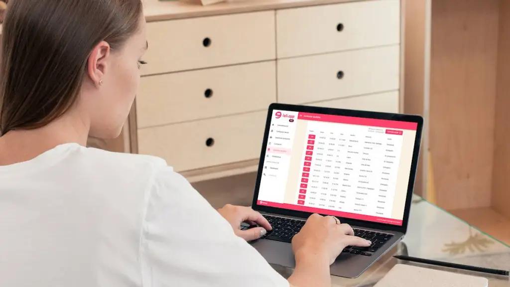 Lali Seguimiento de Pedidos ,EntrepreNerd