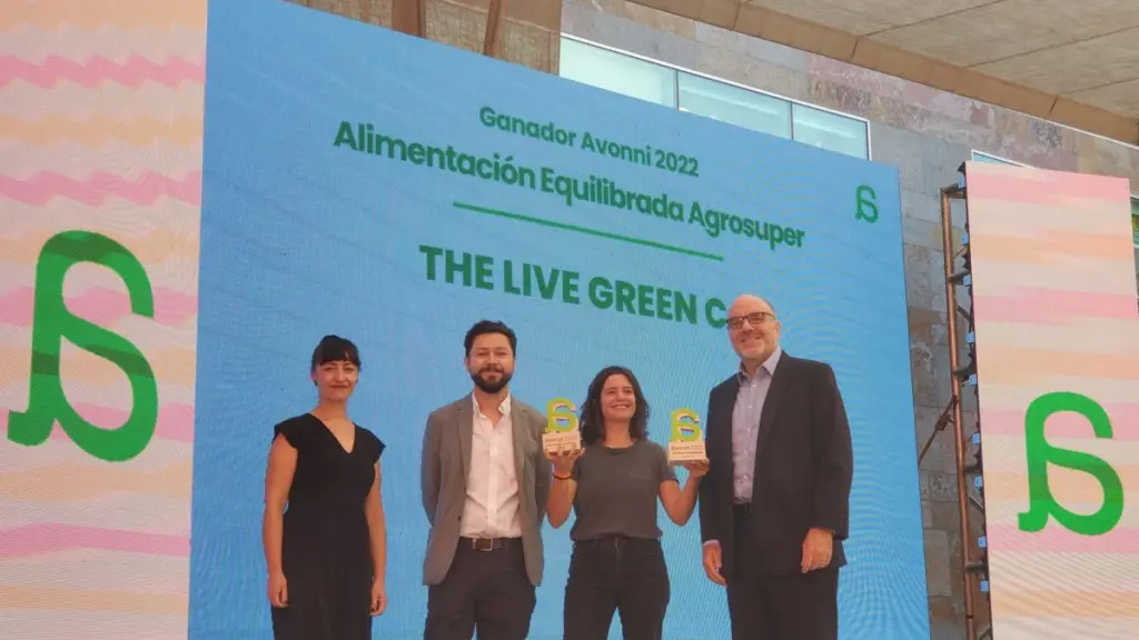 Foto premiacion 1 e1668093589304 ,EntrepreNerd