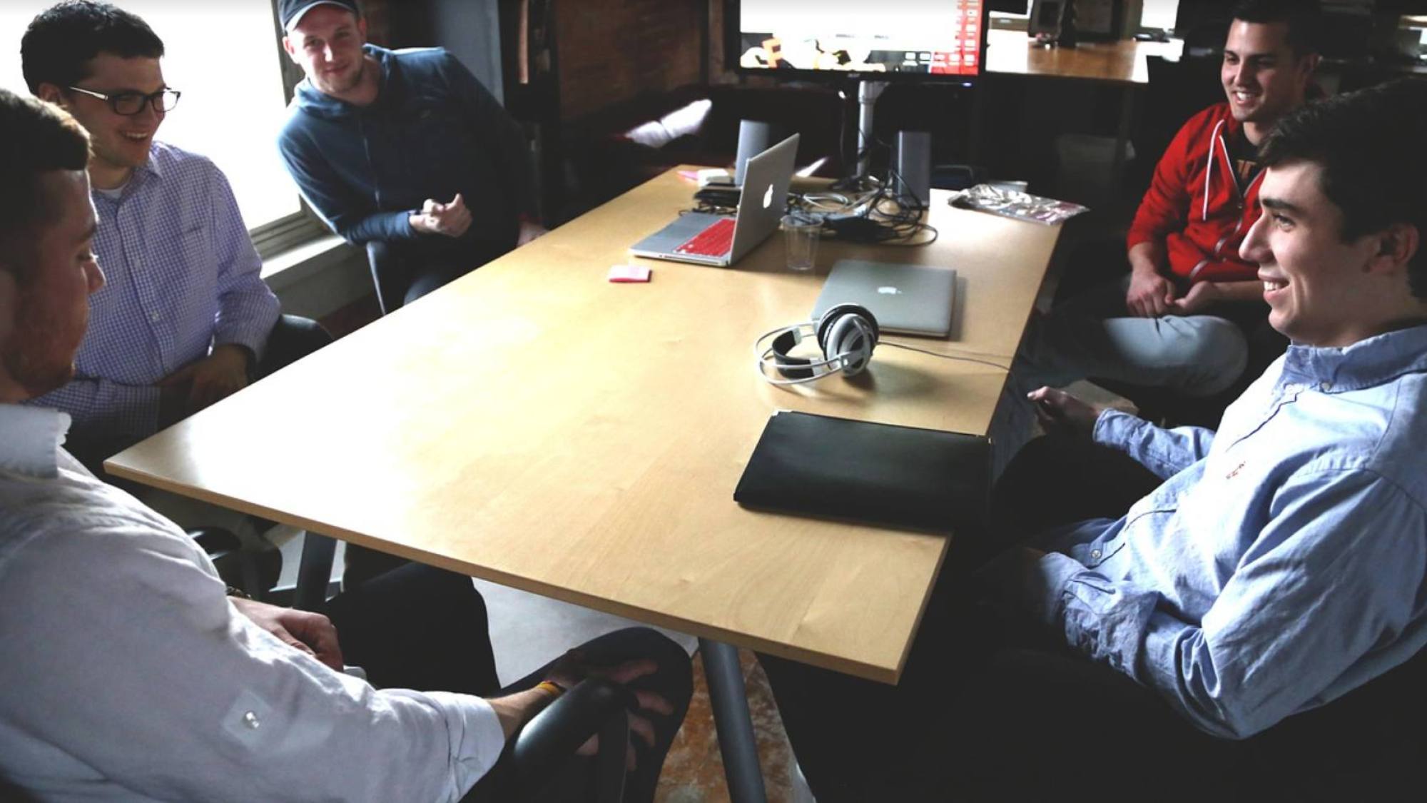 3ie despega 1, EntrepreNerd