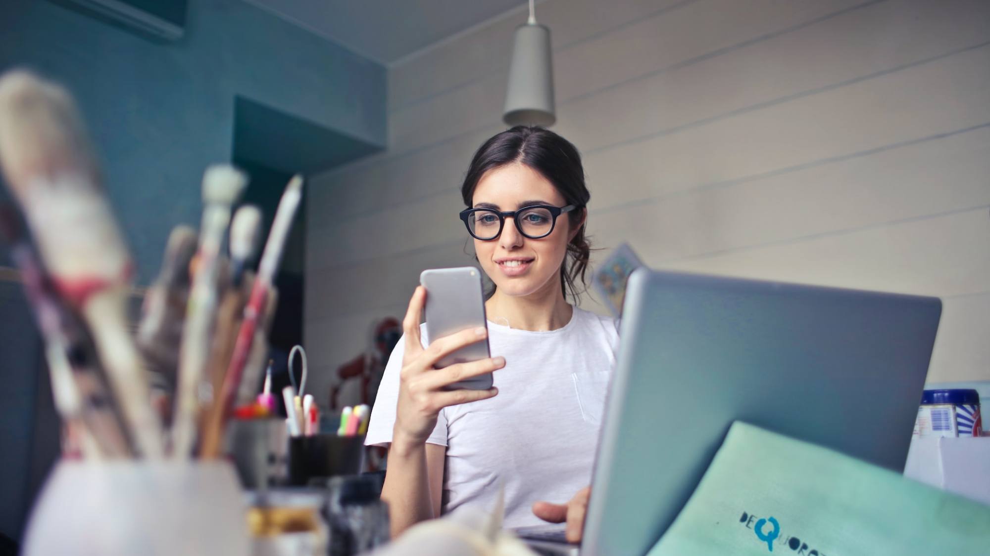 bruce mars FWVMhUa wbY , Unsplash