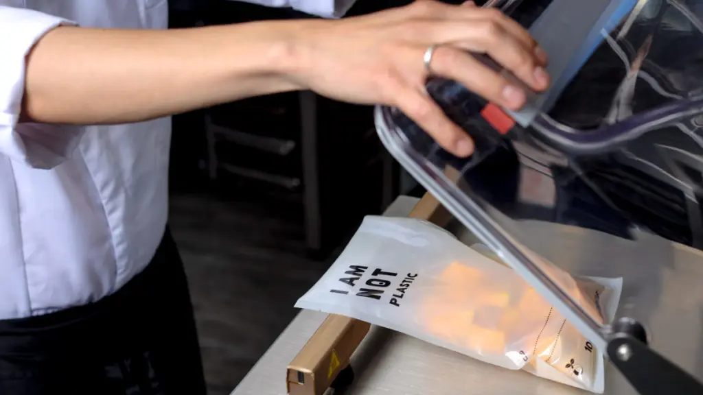 0C1A2706 e1672861204203 ,EntrepreNerd