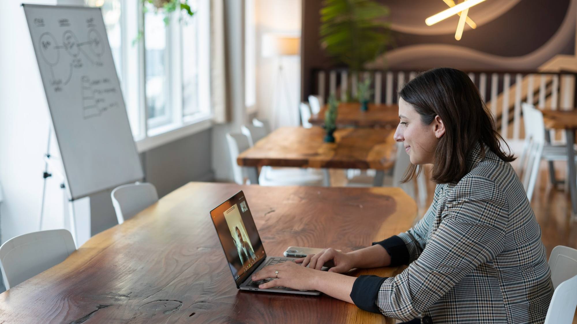 linkedin sales solutions VtKoSy XzNU , Unsplash