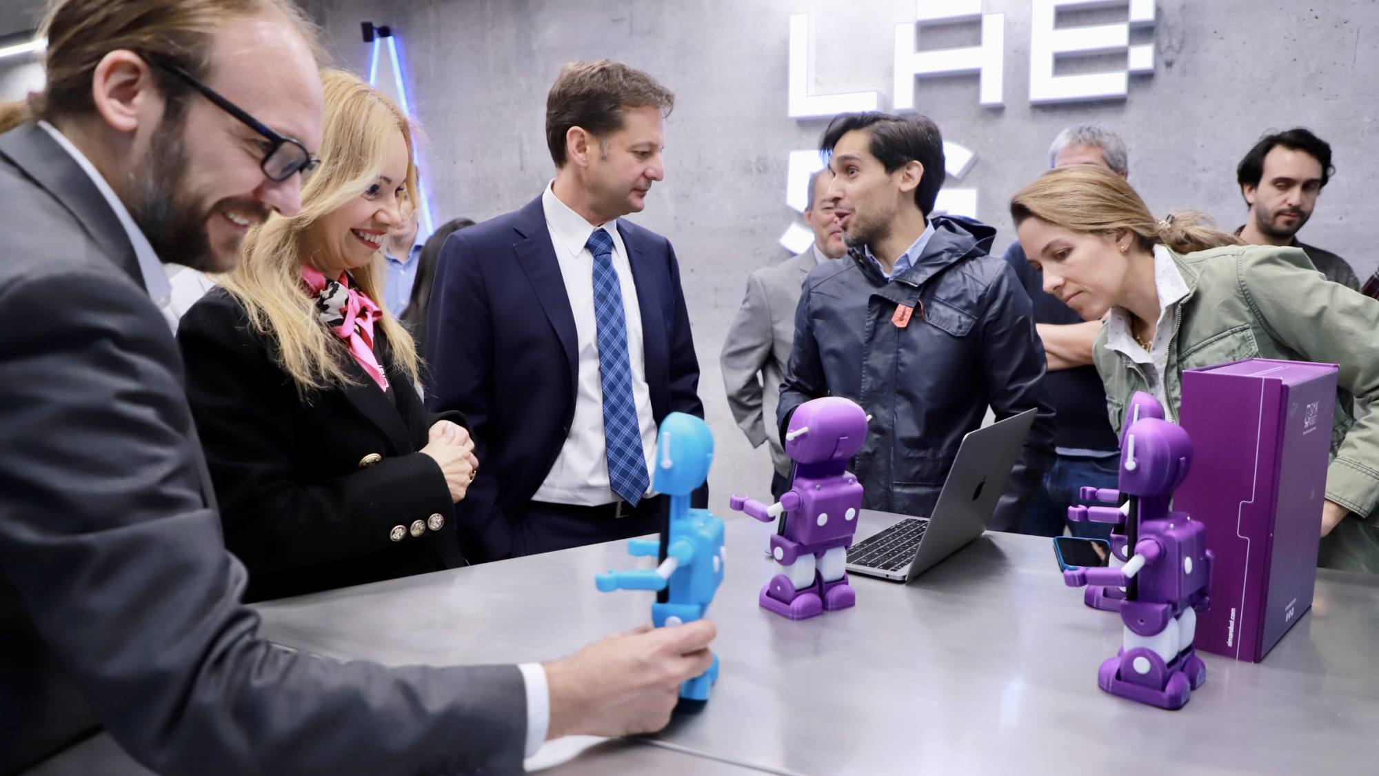 Corfo adjudica Centro 5G 002, EntrepreNerd