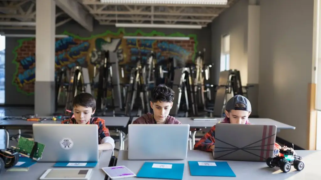 image002 45 1 ,EntrepreNerd