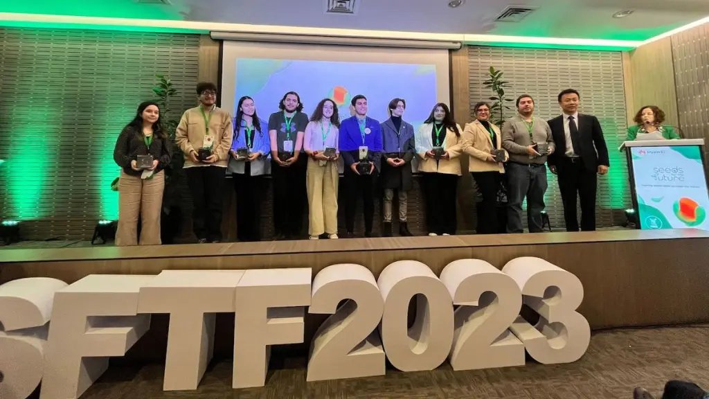 Seeds for the Future 2 ,EntrepreNerd