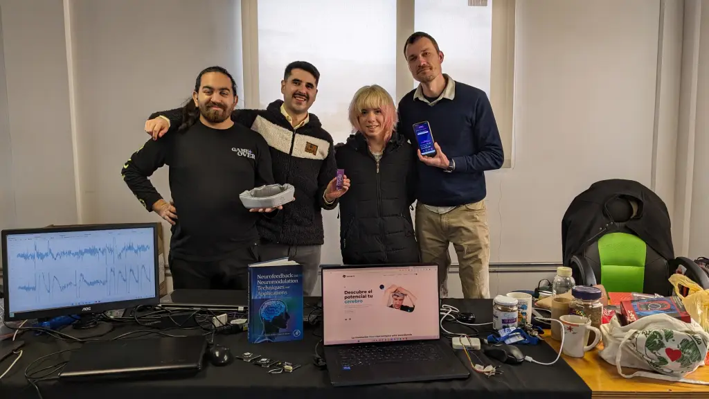 PXL 20230810 171923008 ,EntrepreNerd