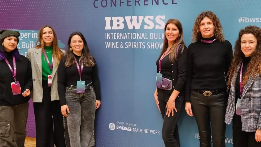 Mujeres 4 e1701340213484 ,EntrepreNerd