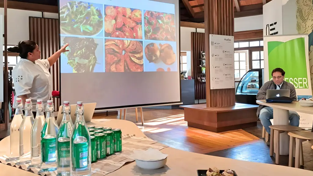 02 explora ,EntrepreNerd