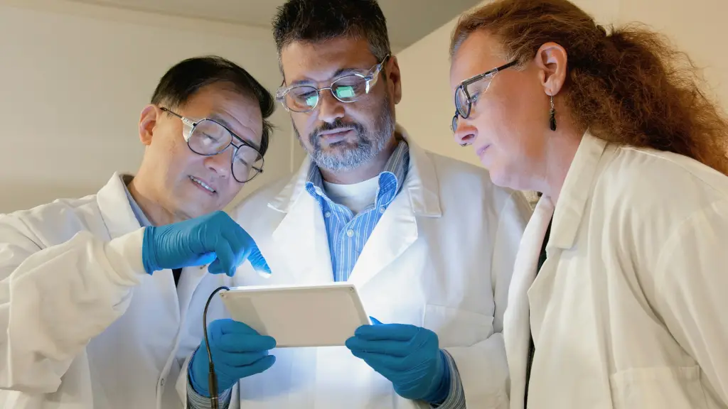 Carebox: La app que innova en la prevención del cáncer de piel ,Unsplush