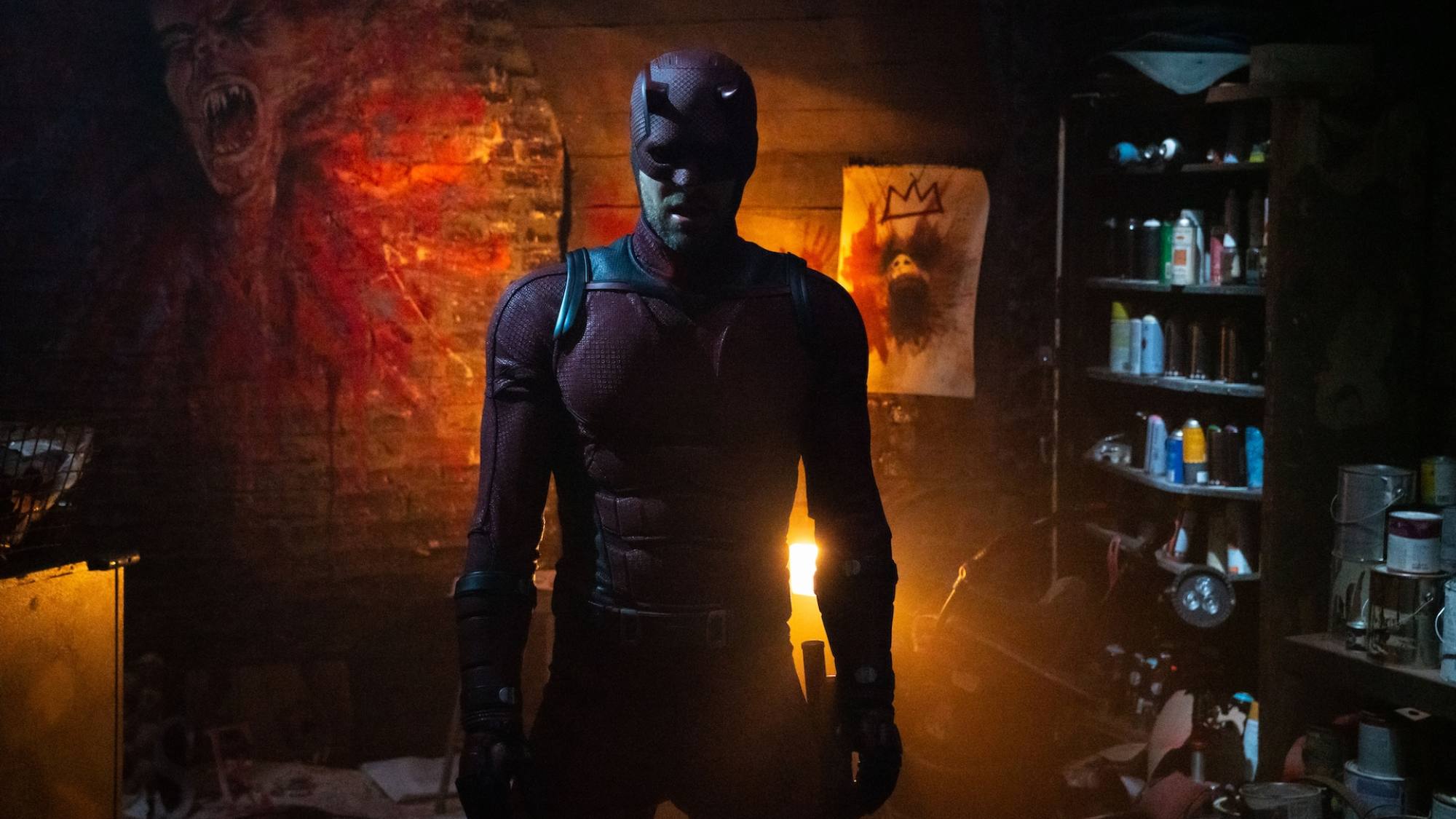 La nueva serie de Marvel Television reencuentra a los fans con el icónico justiciero de La Gran Manzana interpretado por Charlie Cox, a diez años del estreno de la serie Daredevil., Disney+