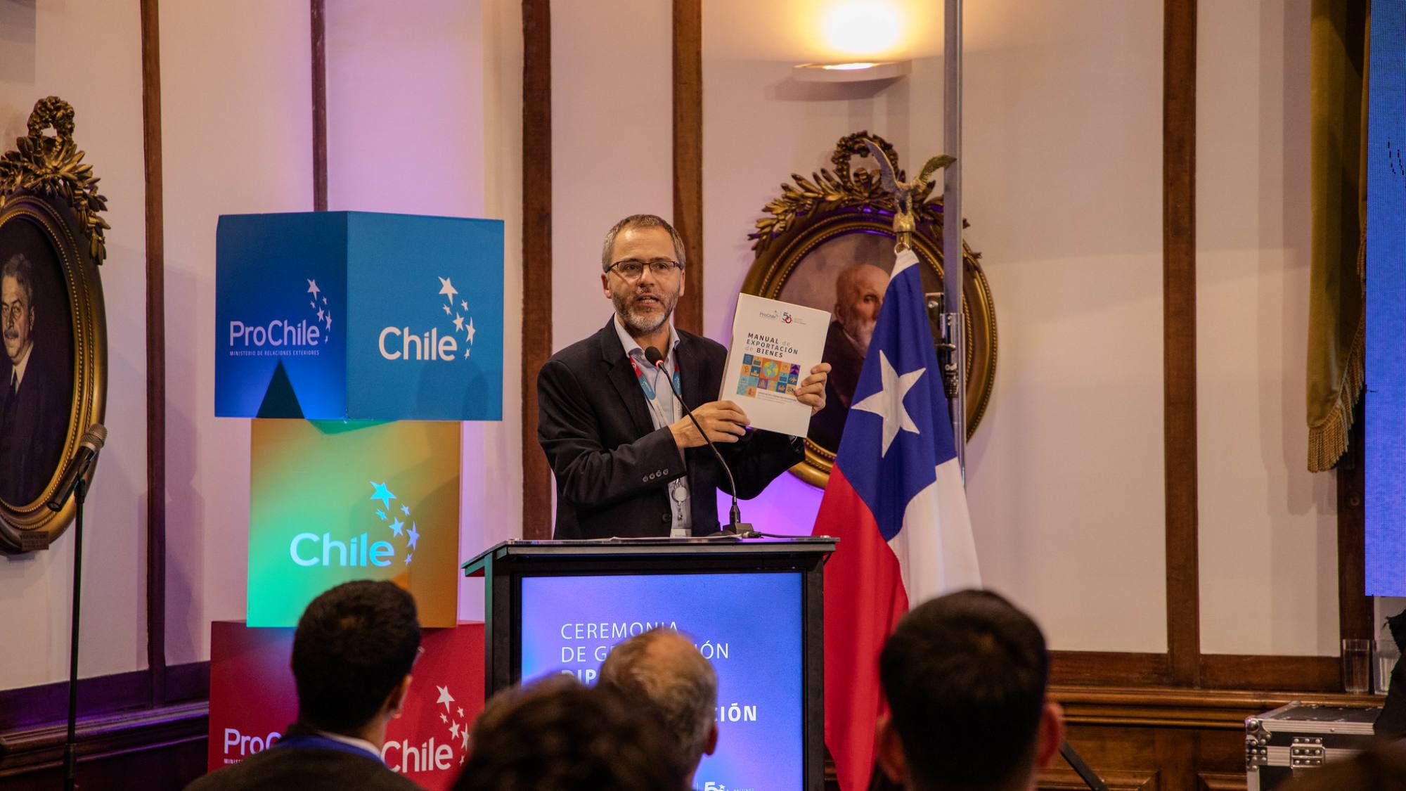 Aula Virtual de ProChile trae como novedad un Diplomado en Inteligencia Artificial en Negocios Internacionales en su versión 2025, ProChile