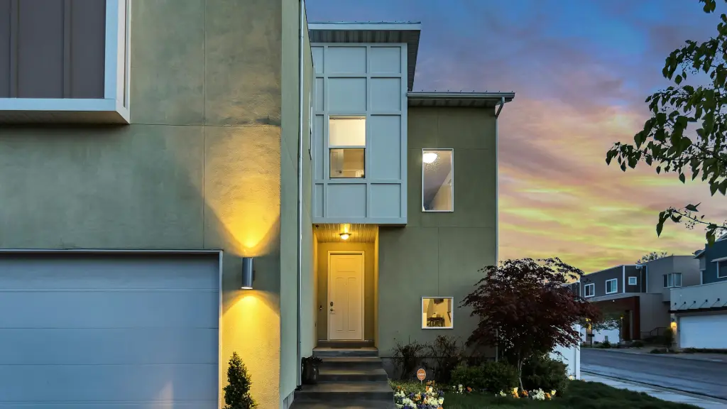 Residentes vs. Airbnb: Normas para buena convivencia entre turistas y vecinos ,Unsplash