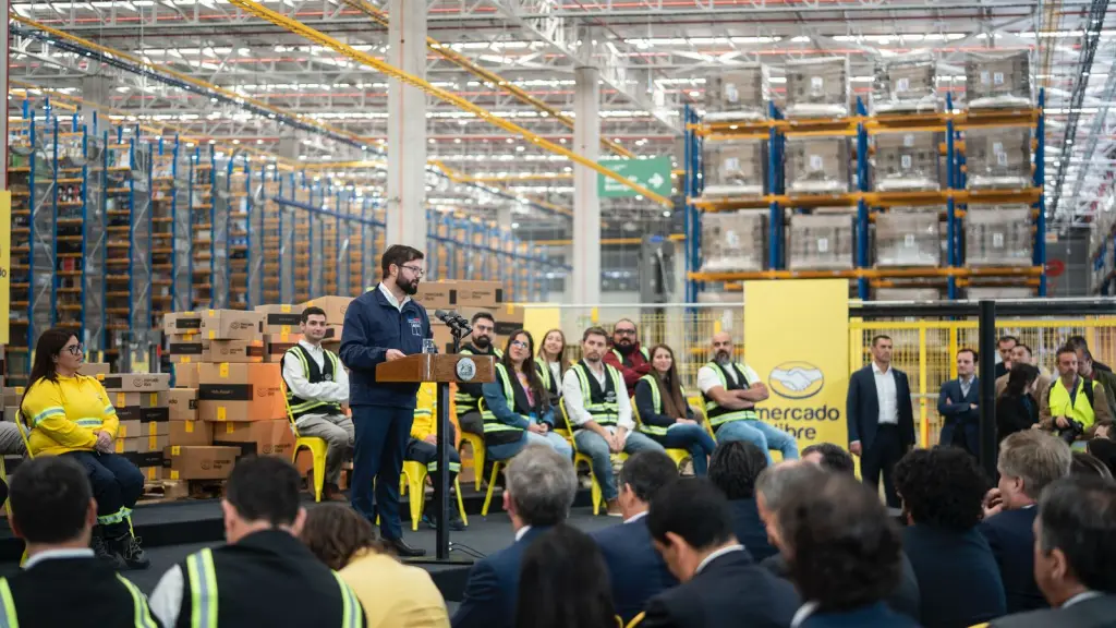 Mercado Libre inyectará USD 550 millones a la economía chilena y generará 900 nuevos empleos en el país ,Mercado Libre