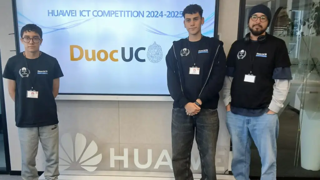 Tres estudiantes chilenos llegan a la final mundial de concurso de TIC en China ,Gentileza 