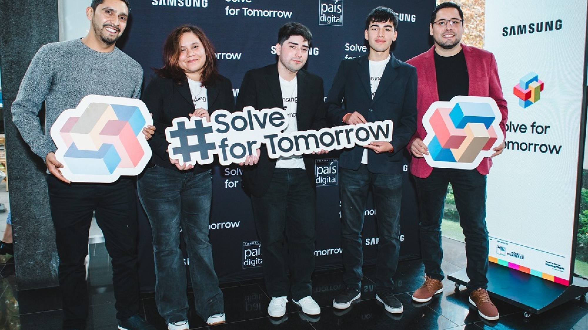 Inscríbete en la nueva edición de Samsung Solve for Tomorrow, el programa que busca a los jóvenes más innovadores de Chile, Samsung