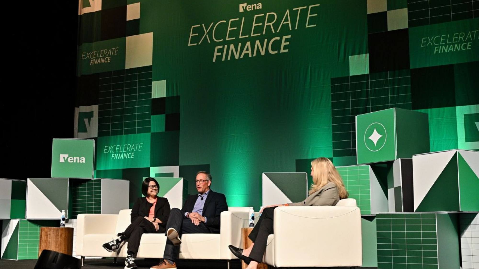 Excelerate Finance 2025: Vena announces the winners of the 2025 Venny Awards , Excelerate Finance 2025