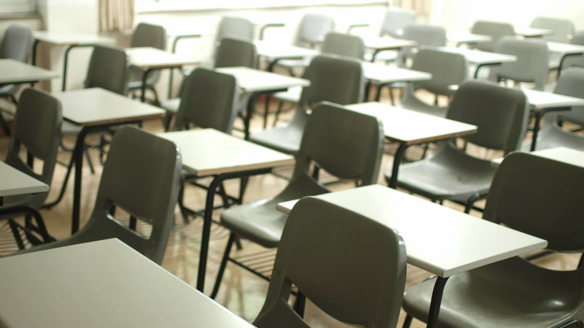 startup chilena impulsa tecnología para enfrentar emergencias en colegios, Unsplash