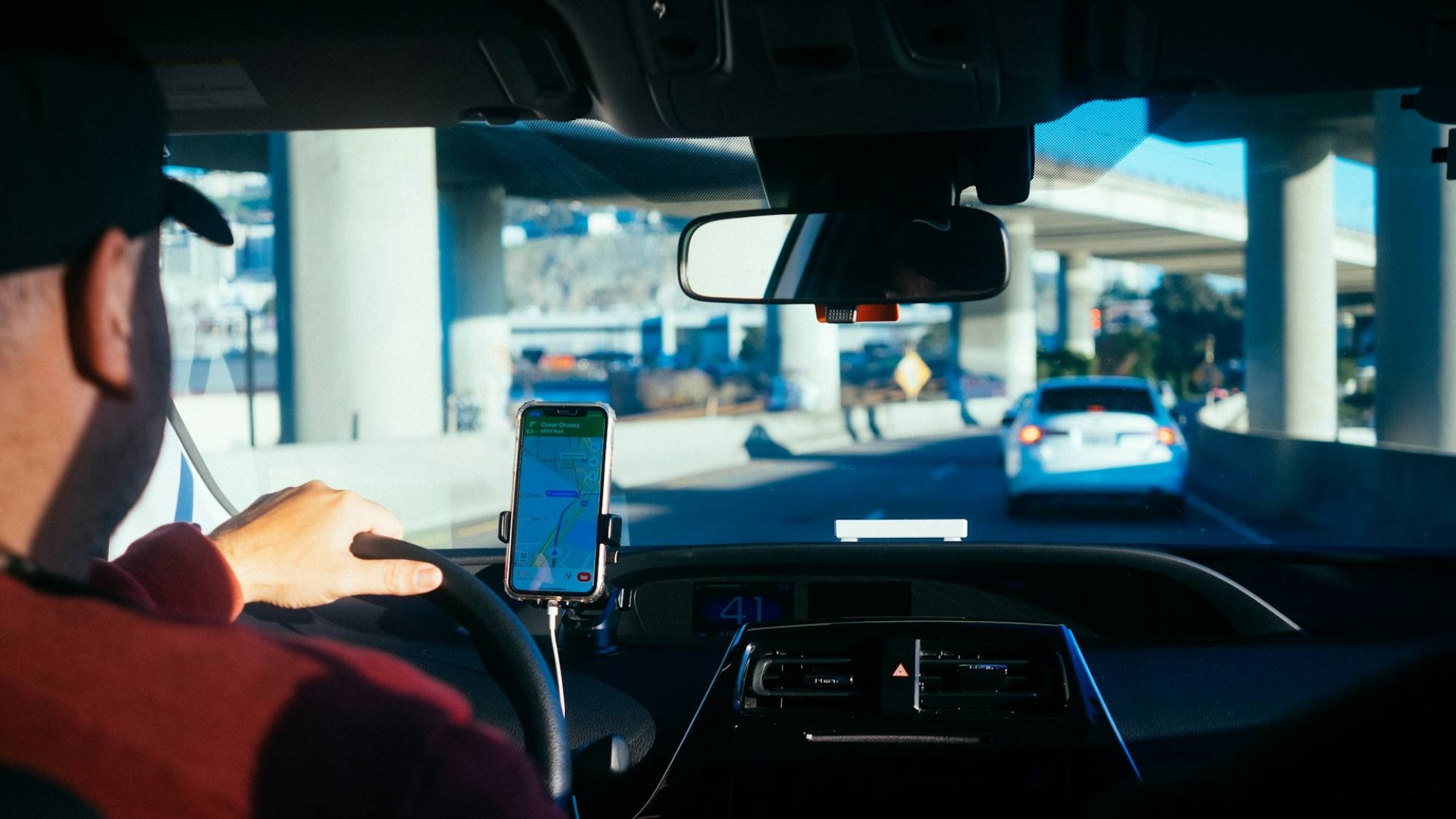 Uber revela cuáles son los objetos más olvidados por los usuarios en Chile, Unsplash