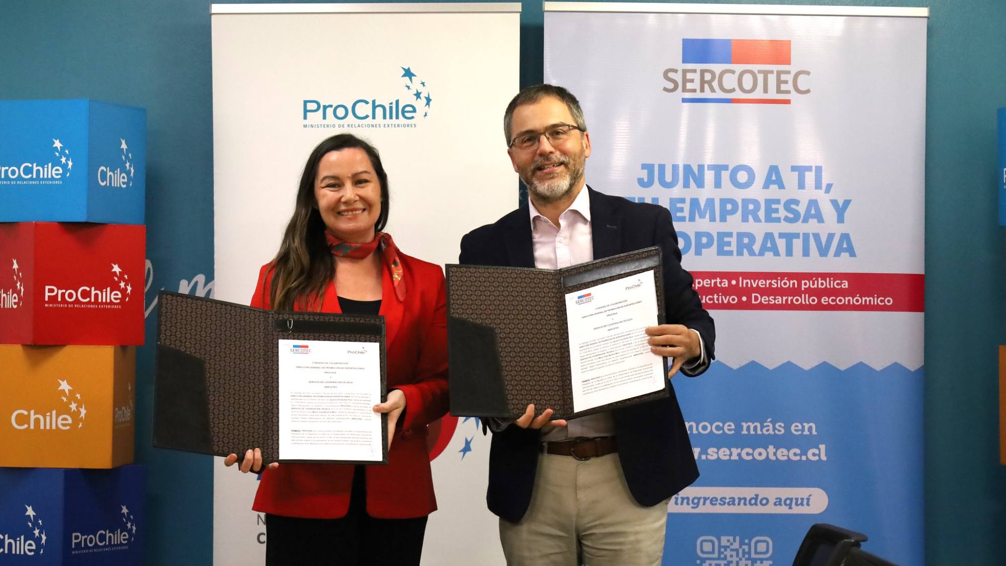 ProChile y Sercotec firman convenio para apoyar integralmente la internacionalización de las empresas nacionales, ProChile