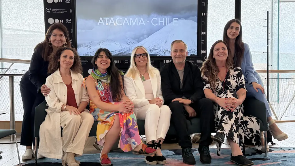 Artistas chilenos exponen en Helsinki obra contra 