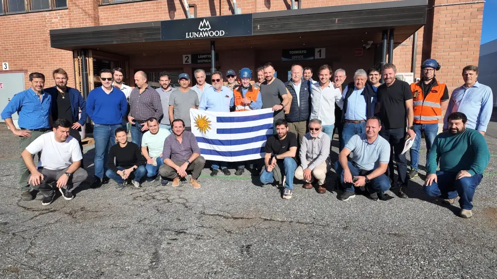 Sawmill Safari 2025 - Estonia y Finlandia: Uso de energía verde, eficiencia y bioproductos ,Entreprenerd Media