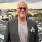Dean DiNardi  Startup Solutions Hub Oy ,Entreprenerd Media