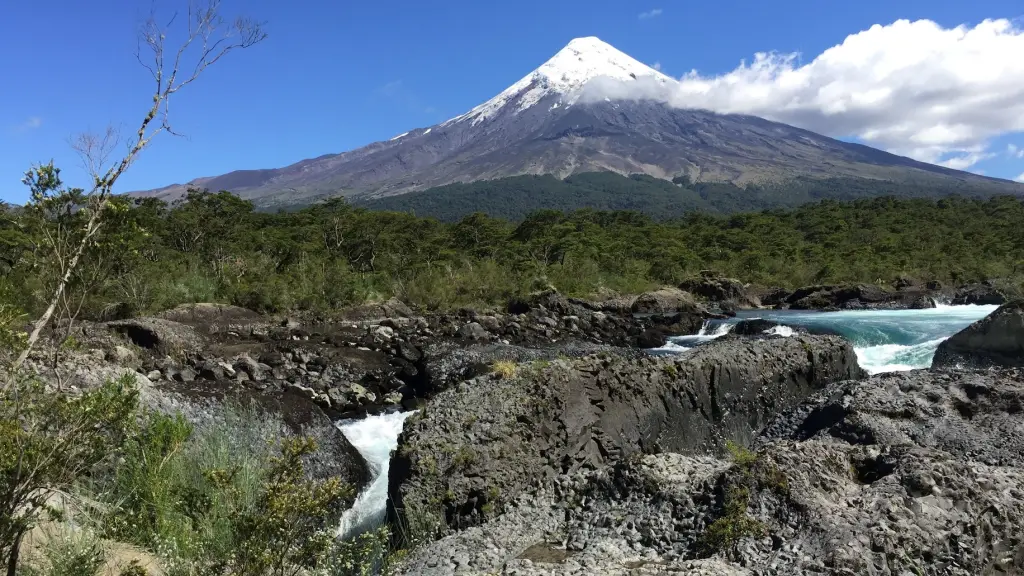 Saltos del Río Petrohué - Región de Los Lagos  ,Entreprenerd Media