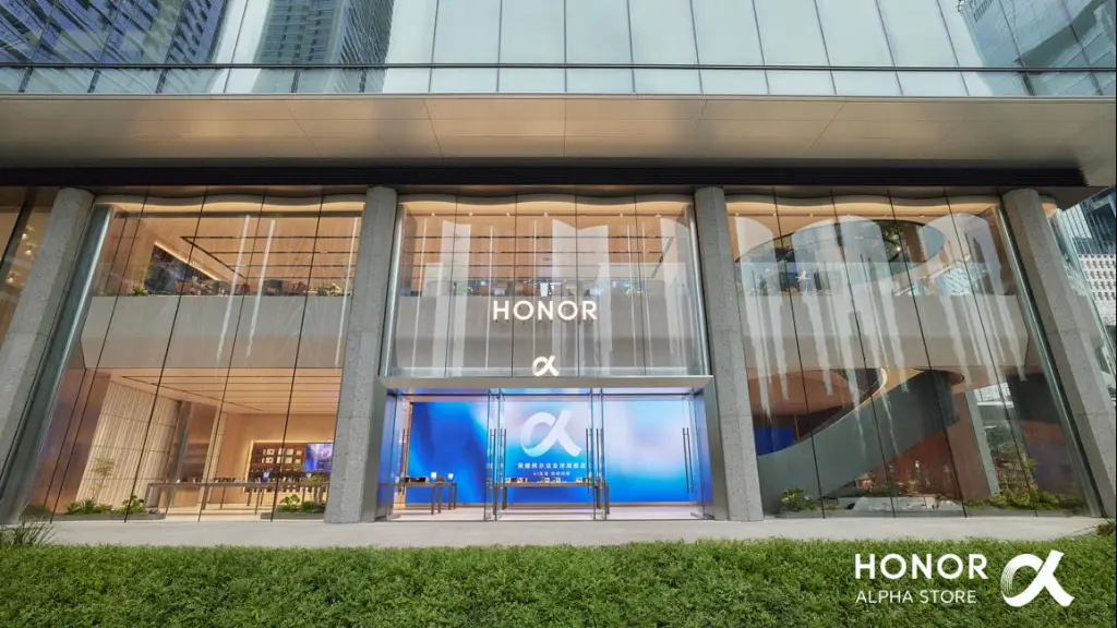 HONOR inaugura su tienda ALPHA Store para potenciar su ecosistema de dispositivos con IA ,HONOR