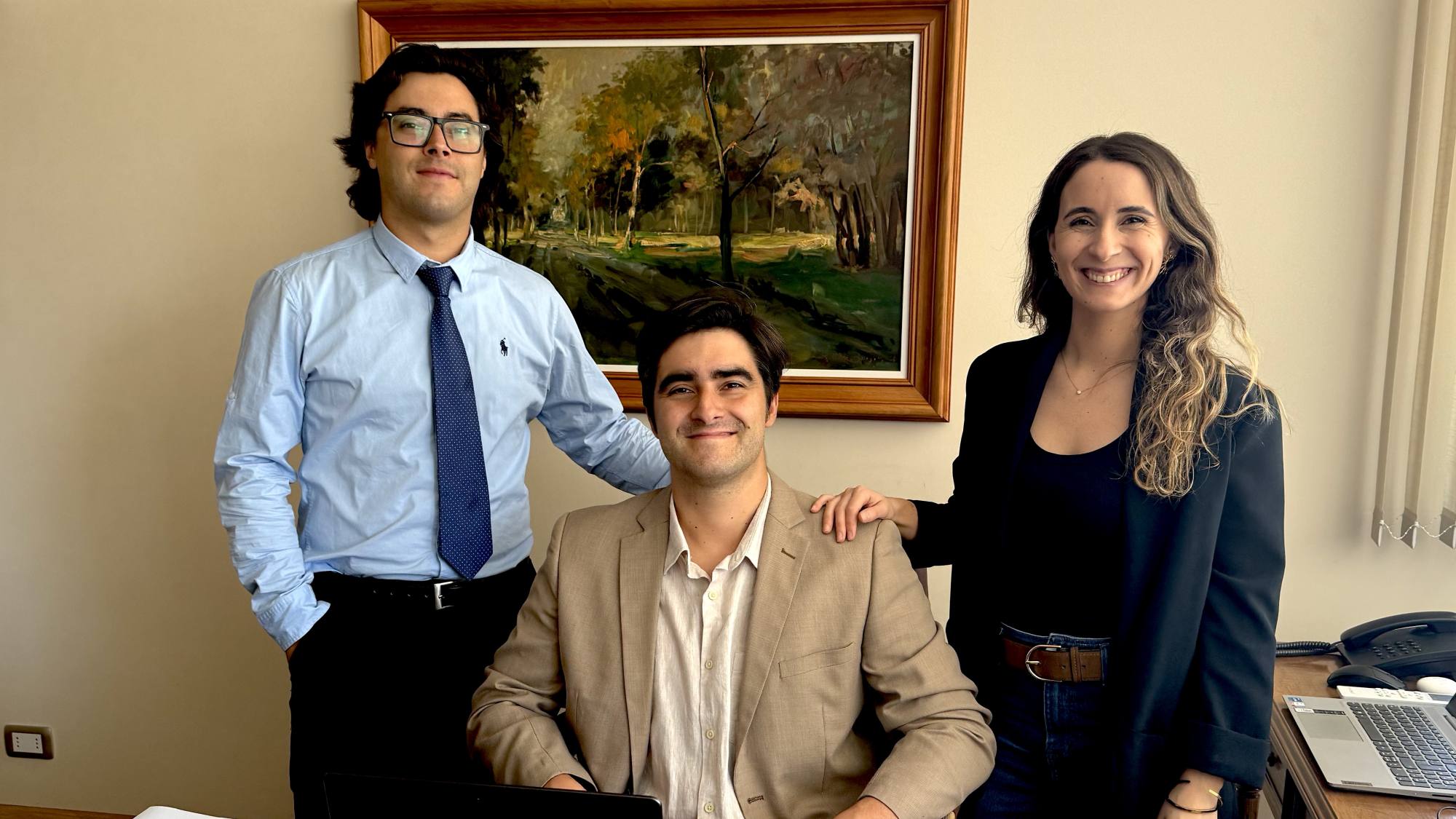 Trifolia: Chilenos desarrollan plataforma de IA jurídica, Trifolia