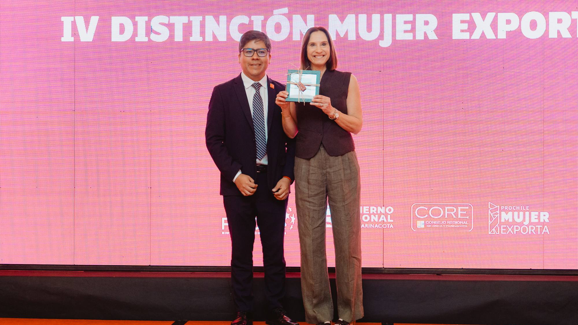 Empresaria dedicada a la innovación alimentaria es distinguida como Mujer Exporta 2025, ProChile