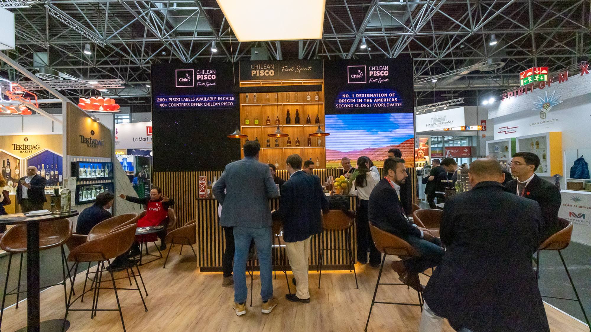 Destacada participación de Chile en ProWein Alemania con 20 empresas de pisco y vino, ProChile